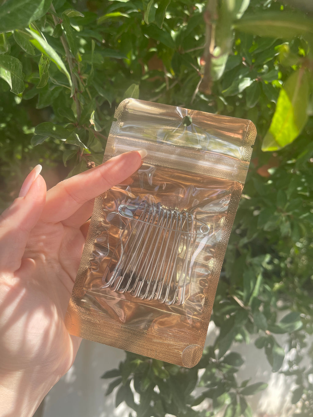 Mini Boy Gold Metalize Fermuarlı Poşet 8,5x14 cm – Takı & Kına & Kurabiye | 10 Adet